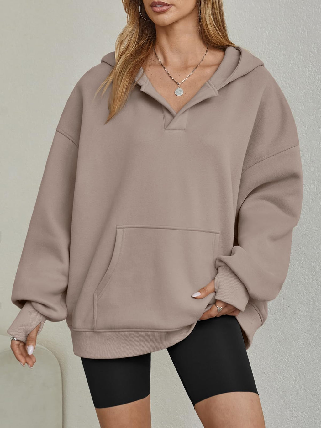 Trendy Queen Womens Oversized V Neck Hoodies with Thumb Hole Pullover Sweatshirts Y2k Clothes Fall Fashion Outfits 2025 CoffeeGrey